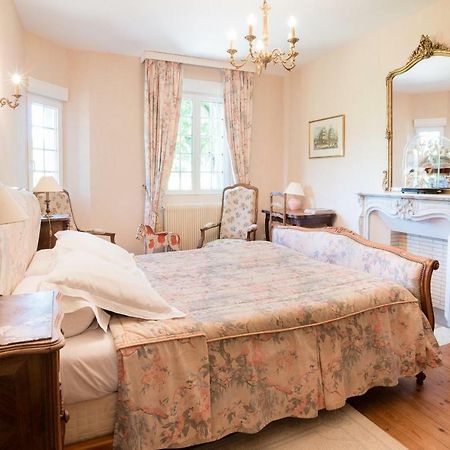 Manoir De Sens Bed & Breakfast Beuvron-en-Auge Exterior foto
